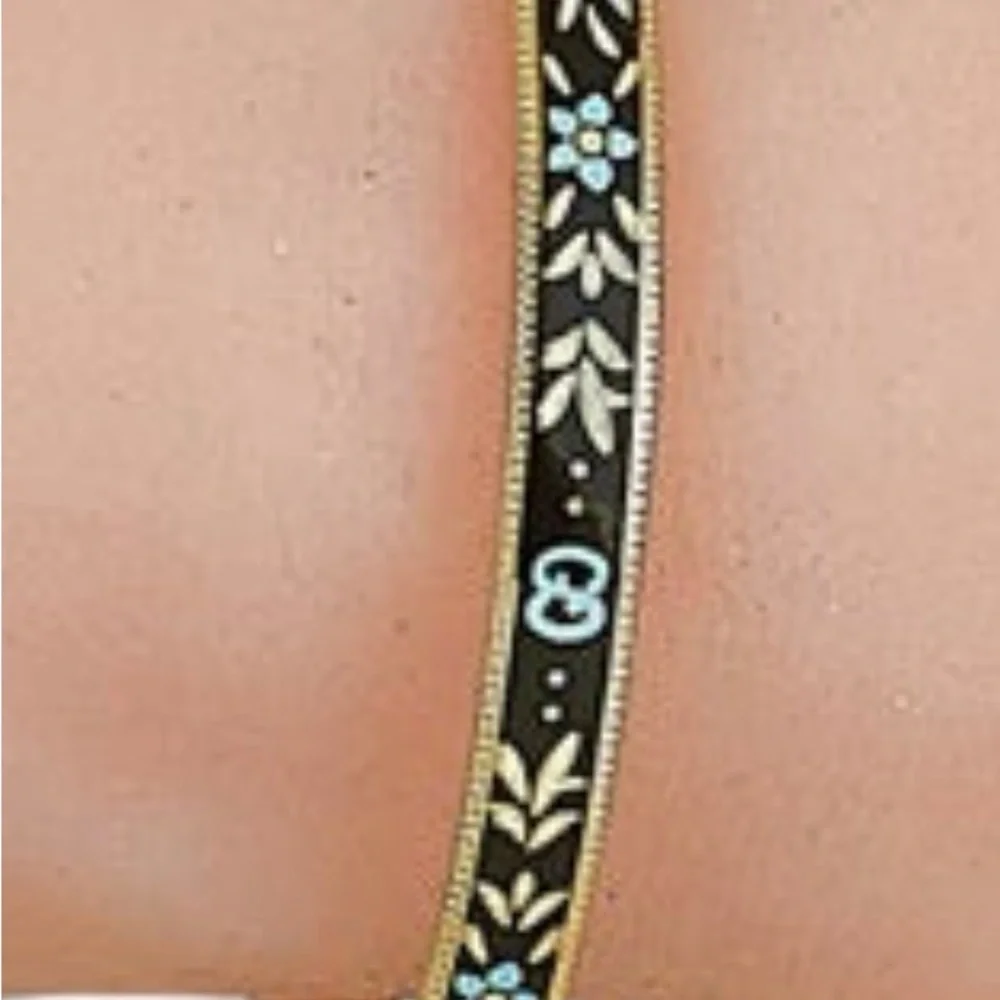 GUCCI
Icon Bracelet In 18 K Yellow Gold With Enamel - Picture 3 of 5